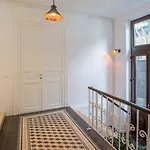 アパートホテル Little Mansion Next To Parliament Palace