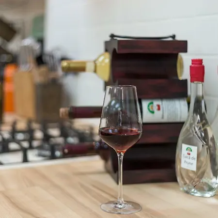 Little Mansion Next To Parliament Palace 4* Bukareszt