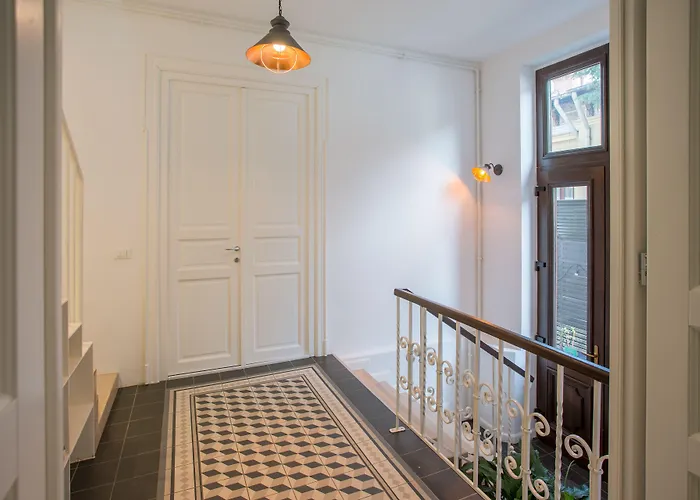 شقة فندقية Little Mansion Next To Parliament Palace