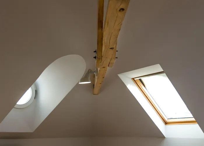 Little Mansion Next To Parliament Palace شقة فندقية 4*