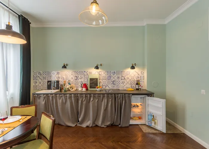 Little Mansion Next To Parliament Palace 4*