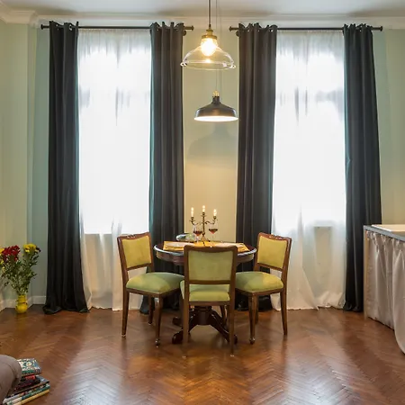 Aparthotel Little Mansion Next To Parliament Palace