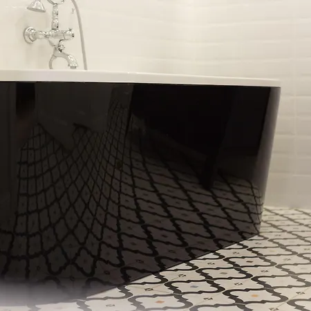 מלון דירות Little Mansion Next To Parliament Palace 4*