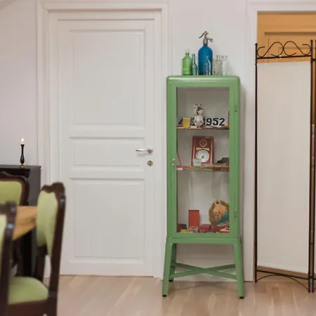 Little Mansion Next To Parliament Palace Apartmanhotel